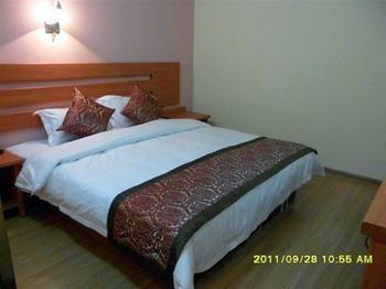 Tiandi Renhe Hotel Jinan Dış mekan fotoğraf