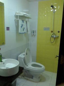 Tiandi Renhe Hotel Jinan Dış mekan fotoğraf
